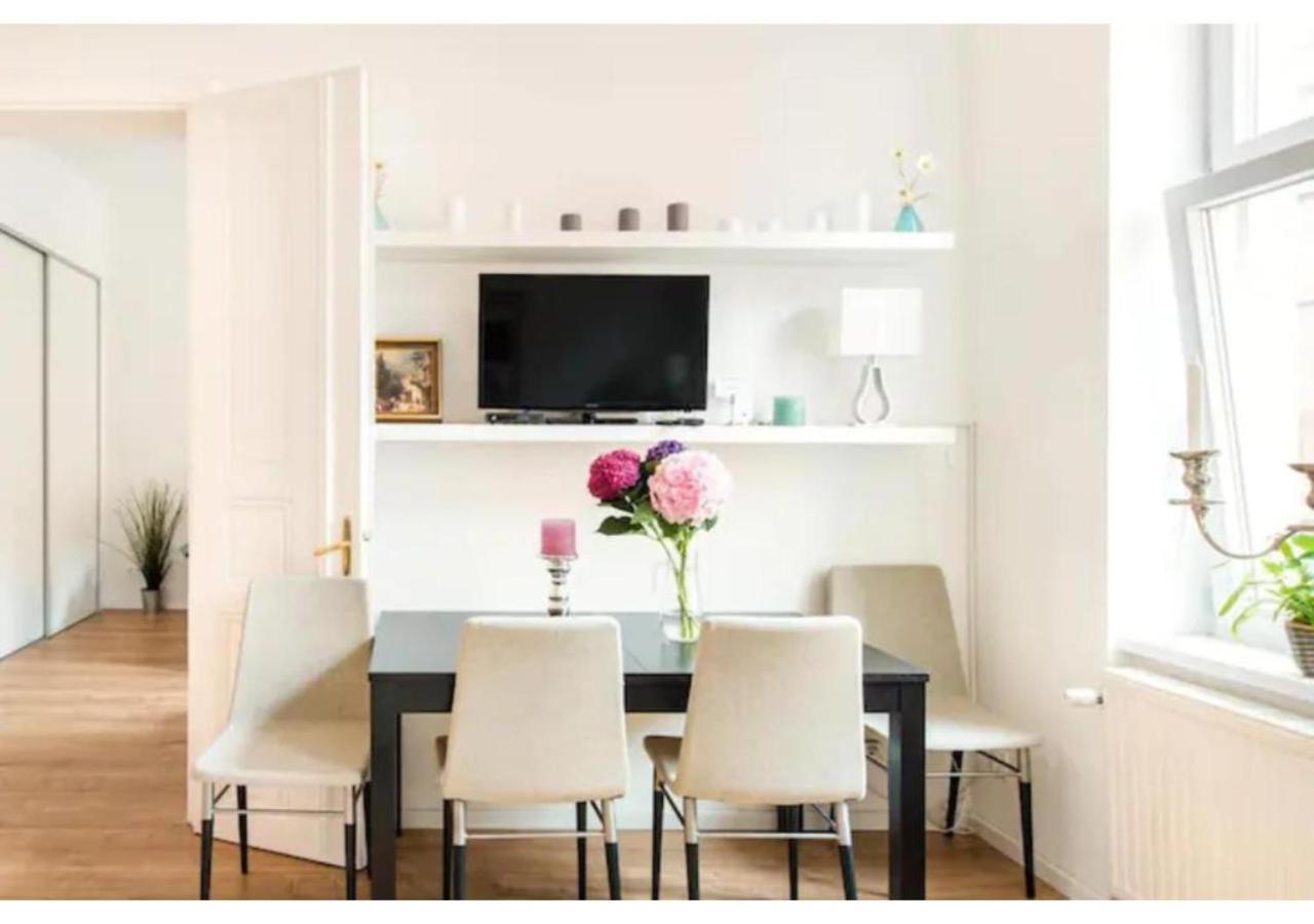 Luxurious And Bright, 5 Min To City Center Apartment Vienna Exterior photo