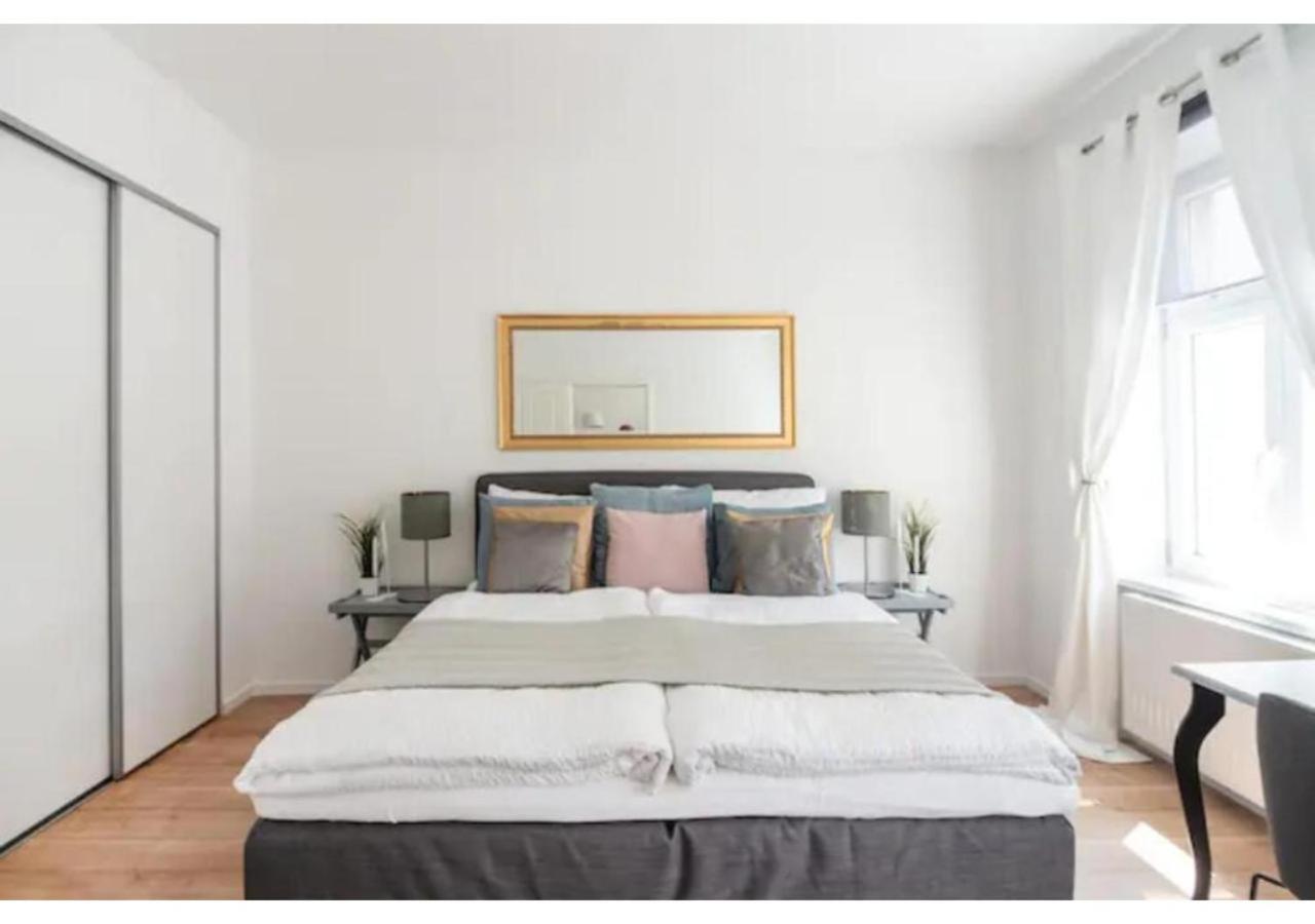 Luxurious And Bright, 5 Min To City Center Apartment Vienna Exterior photo
