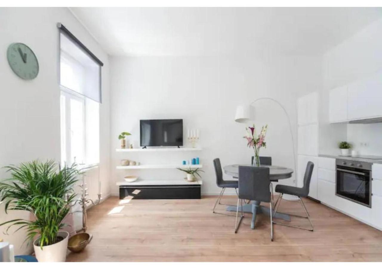 Luxurious And Bright, 5 Min To City Center Apartment Vienna Exterior photo