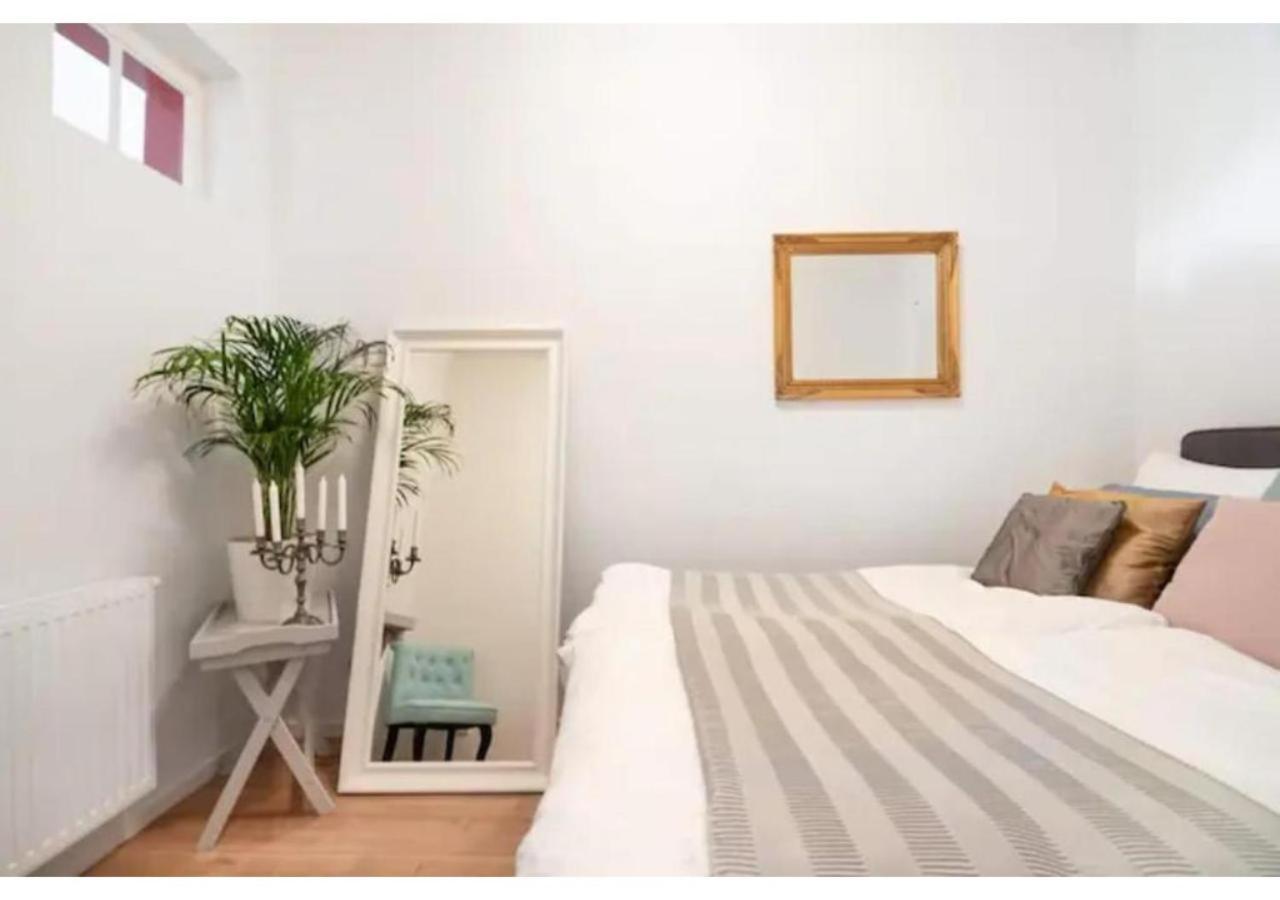 Luxurious And Bright, 5 Min To City Center Apartment Vienna Exterior photo