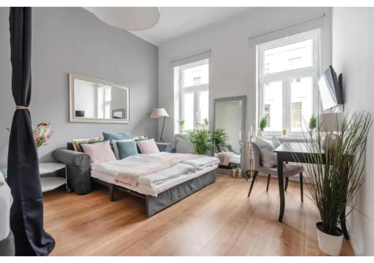 Luxurious And Bright, 5 Min To City Center Apartment Vienna Exterior photo