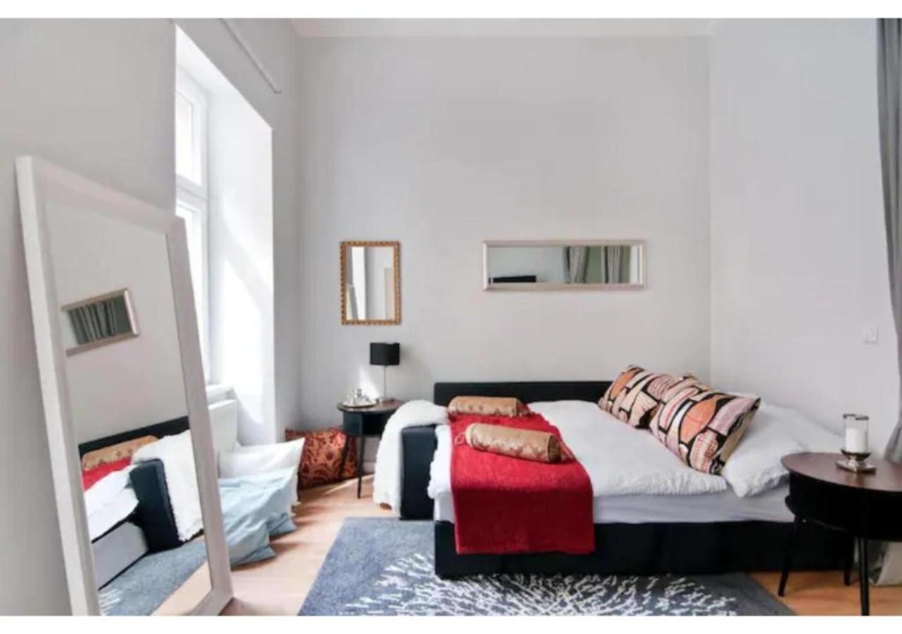 Luxurious And Bright, 5 Min To City Center Apartment Vienna Exterior photo
