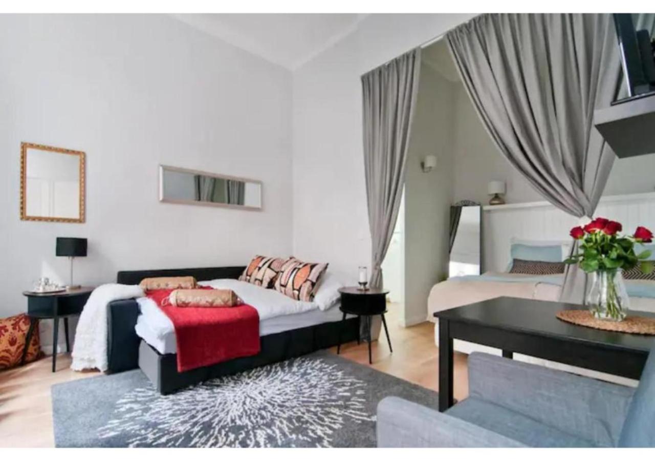 Luxurious And Bright, 5 Min To City Center Apartment Vienna Exterior photo